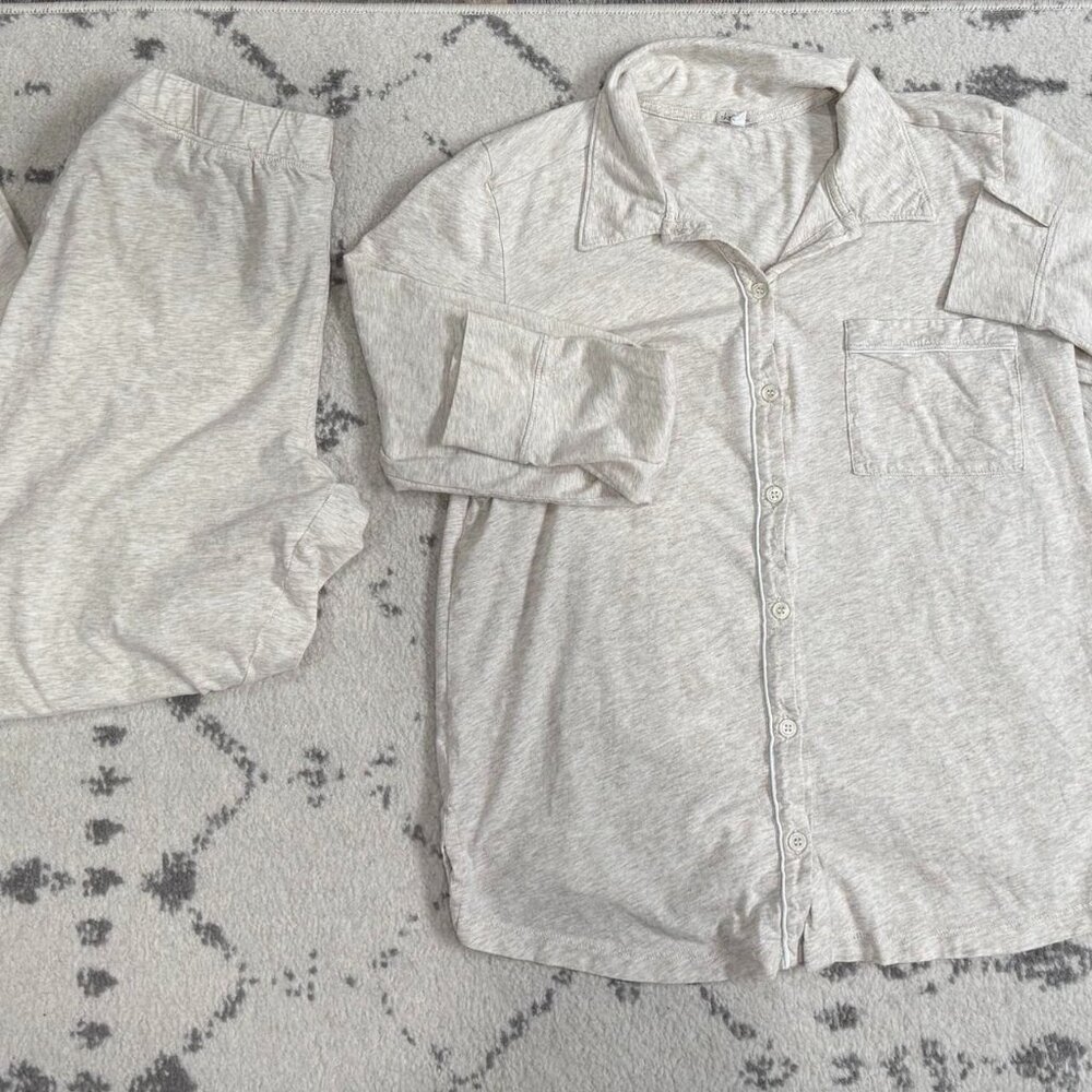 Skin Worldwide Oatmeal PJ Set